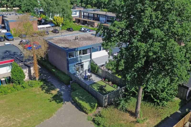 Moderne Eindwoning te koop in Apeldoorn De Maten