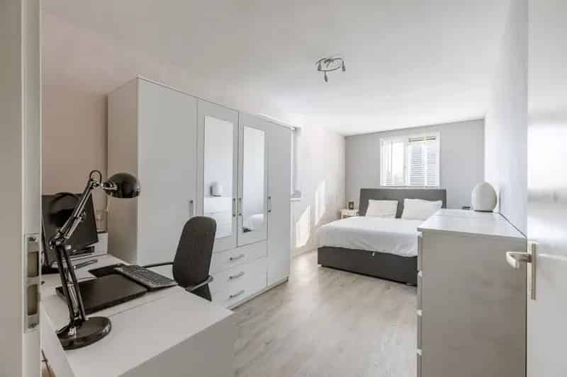 3-kamer appartement Almere Kruidenwijk  Nabij voorzieningen
