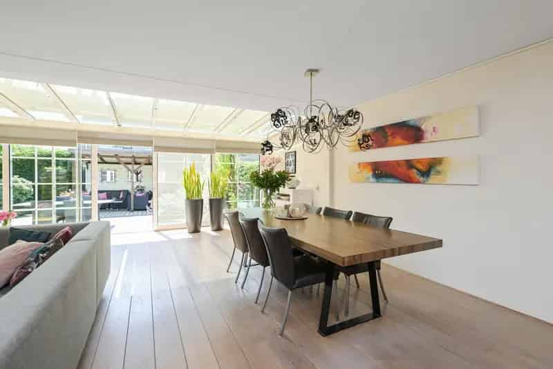 Huis te koop Amstelveen Nes aan de Amstel Ruime 5 Slaapkamers Prachtige Tuin