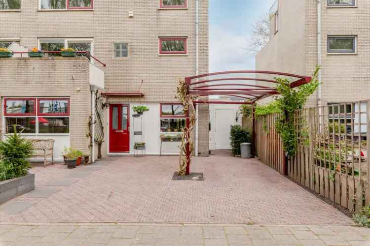 Moderne Hoekwoning Almere Muziekwijk 4 slaapkamers Jacuzzi