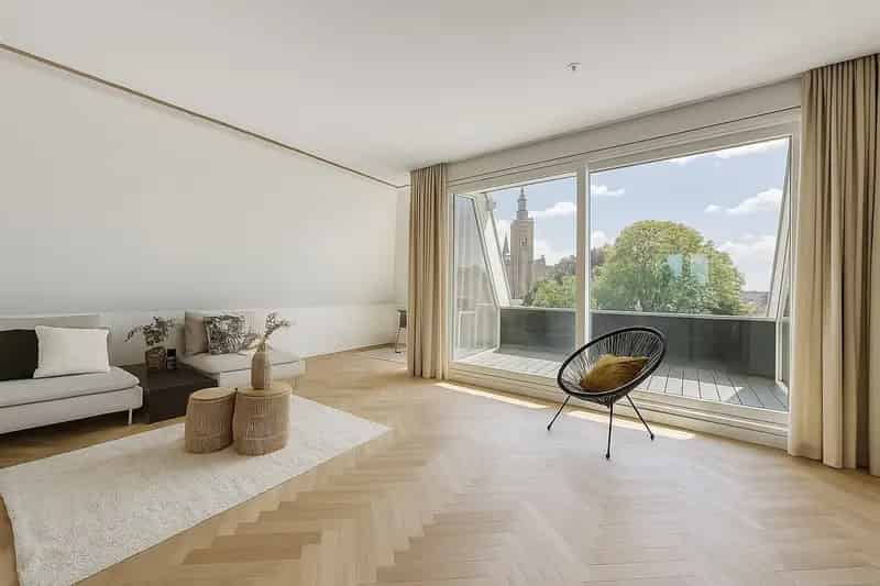 Luxe Penthouse 260m² Aardenburg 3 slaapkamers Terras Garage