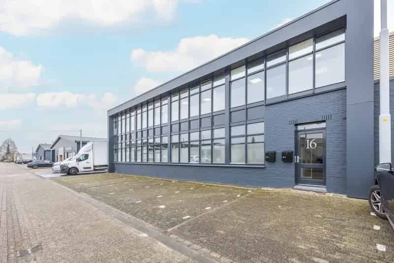 Kantoorruimte te Huur Culemborg 425m2  Industrieweg