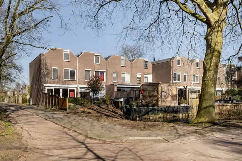6 Kamer Eengezinswoning Vlaardingen Holy Ruime Tuin 5 Slaapkamers