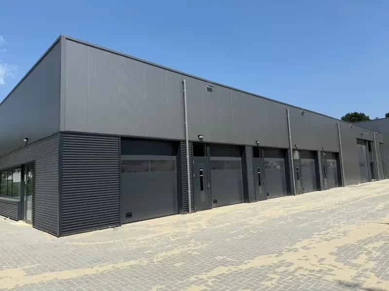 Bedrijfshal Helmond | Zoek bedrijfshallen te huur: Breedijk 15-C 5705 CJ Helmond 