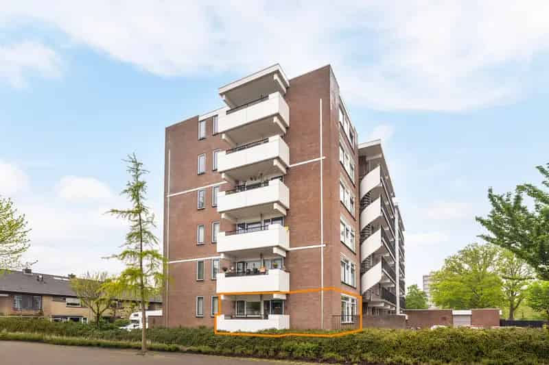 Appartement te koop: Prof. dr. J. Tinbergenweg 2 3731 LG De Bilt 