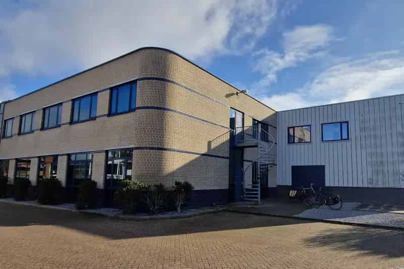Kantoorruimte te Huur Woerden 244m² Middelland Zuid