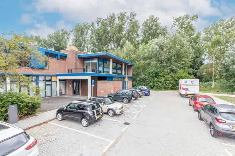 Kantoorruimte te Huur Rotterdam Lage Land 184m2