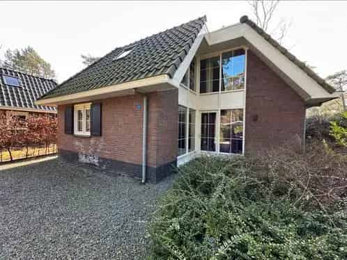 L-villa op Vakantiepark Beekbergen Veluwe