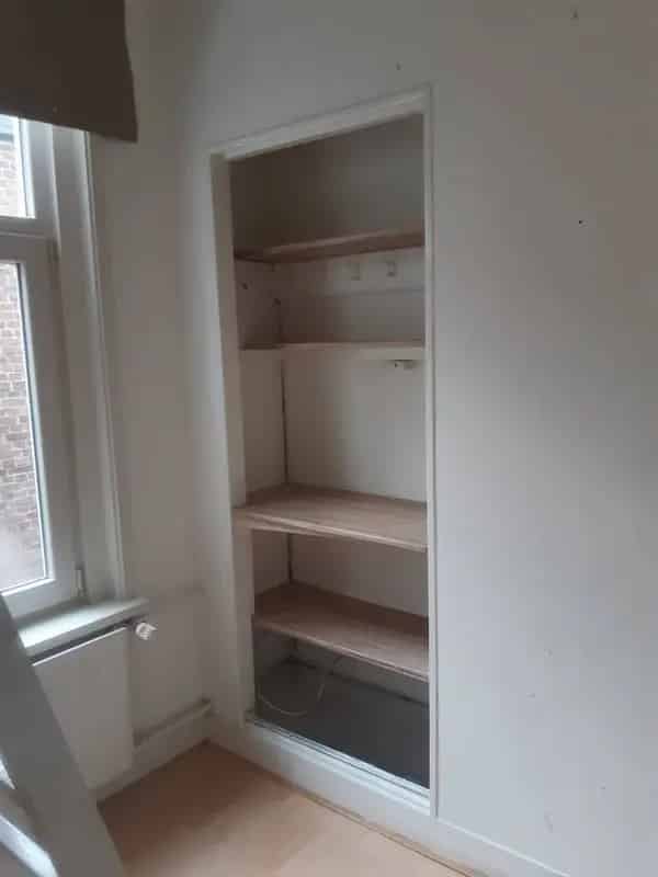 Kamer Den Bosch Centrum: Wastafel Inbouwkast Gedeelde Keuken Badkamer