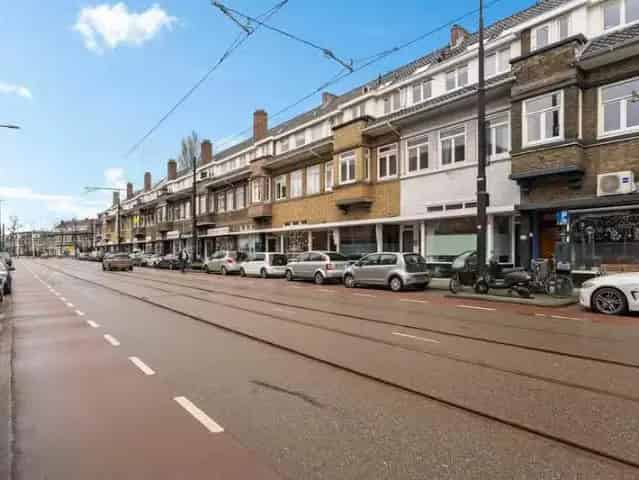 Gerenoveerd 3-kamerappartement Hillegersberg