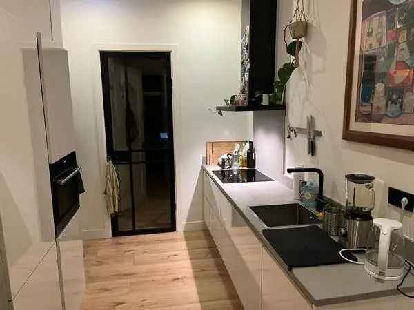 Appartement Te Huur in Rotterdam, Zuid-Holland