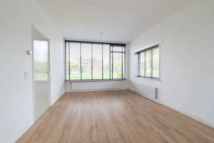 Hoekwoning Winschoten: Tuin, Garage, Centrum Nabij