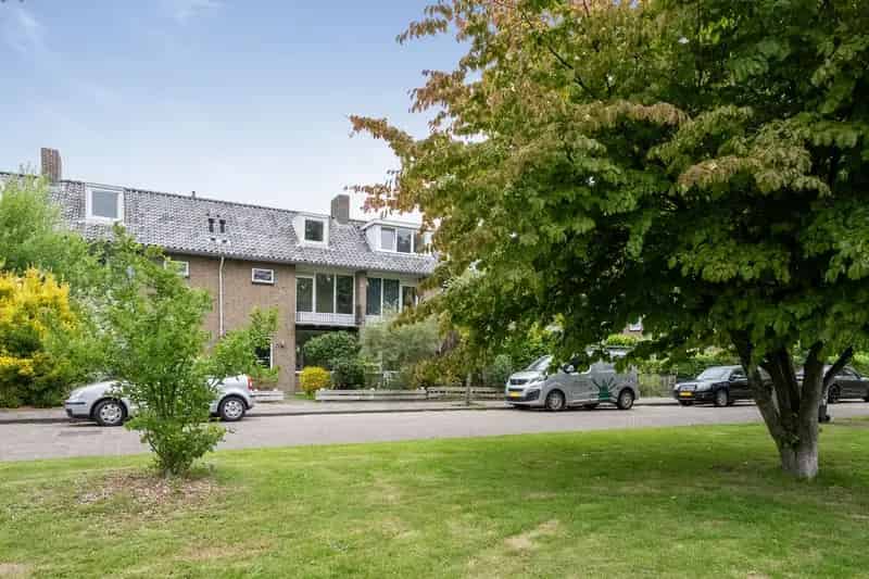 Huis te koop Heemstede: 3 Slaapkamers, Rustige Rivierenbuurt