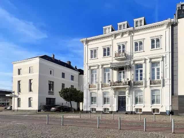 Loftappartement Arnhem Nederrijn: Luxe & Monumentaal