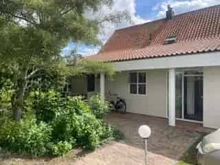 Huis te koop Zoeterwoude 300m2 villa Weipoortseweg