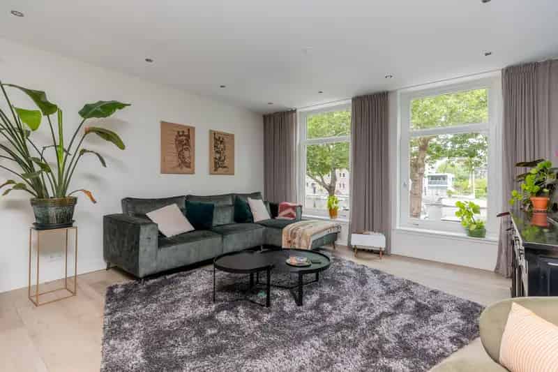 Huis te koop Schiedam: Luxe Grachtenpand 242m2 4 slaapkamers Dakterras