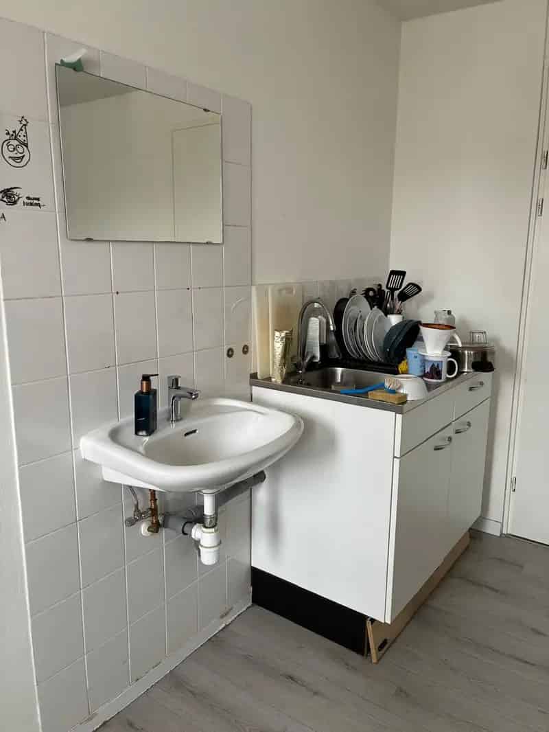Ruime Kamer Dorpstraat Gemeubileerd Inclusief GWE Internet