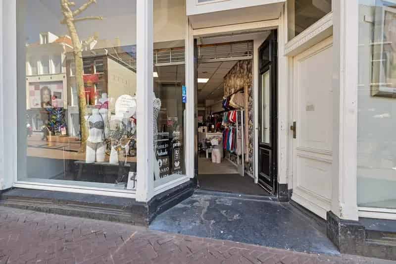 Winkel te Huur Wirdumerdijk Leeuwarden 58m2 Lichte Horeca