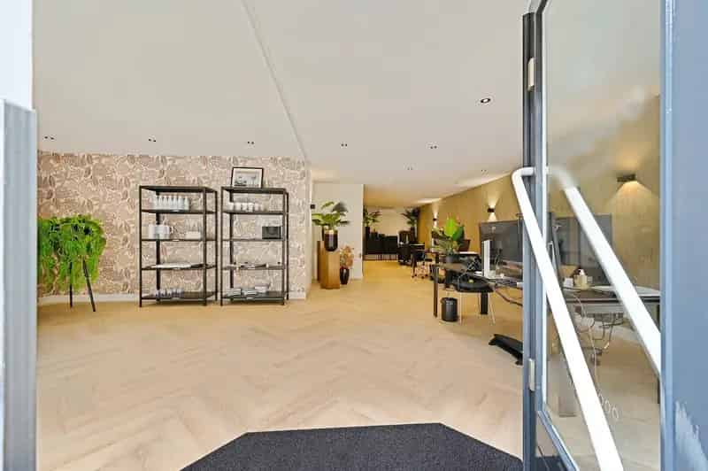Winkel Maassluis | Zoek winkels te koop: Nieuwstraat 26-ZW 3141 AA Maassluis 