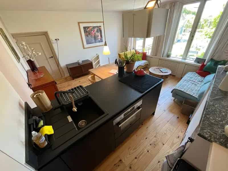 Historisch Huis Aardenburg: Sfeervolle Vakantie in Middeleeuwse Tuin