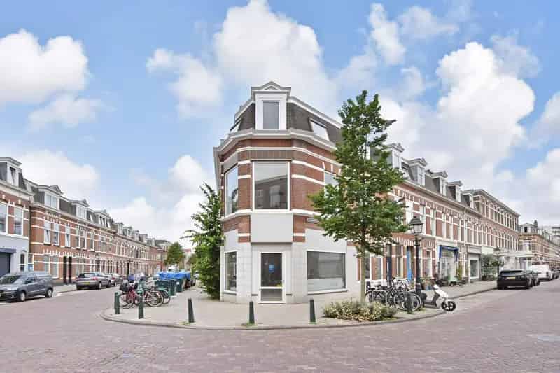 Gerenoveerde bovenwoning 155m2 5 slaapkamers 2 badkamers Den Haag