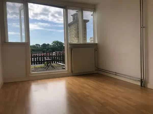 Kamer met Dakterras Voorburg