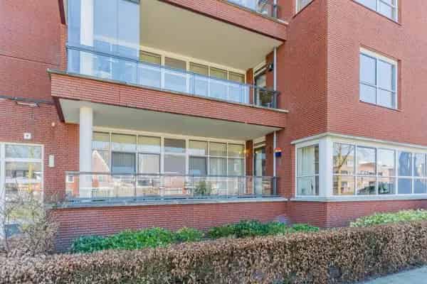 3-kamer appartement Vlinderbuurt ruim balkon berging parkeerplaats