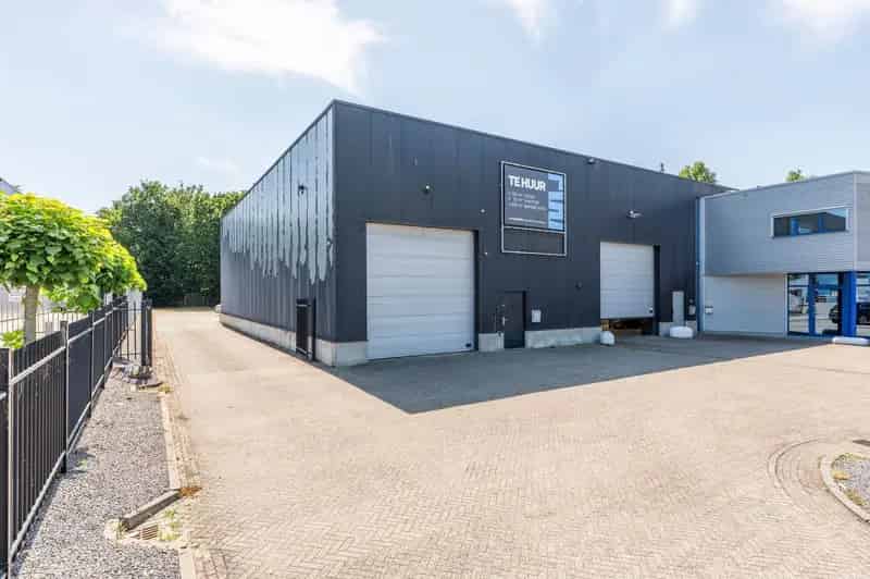 Bedrijfshal te huur Elsloo 300m²