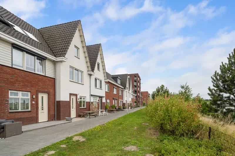 XXL Dijkwoning Bergschenhoek 4 lagen 188m2 Ruime Tuin