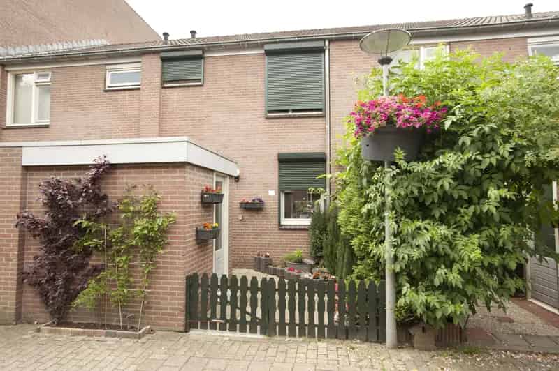 3 Slaapkamer Huis Nabij Winkelcentrum Kronenburg 25 07 2025