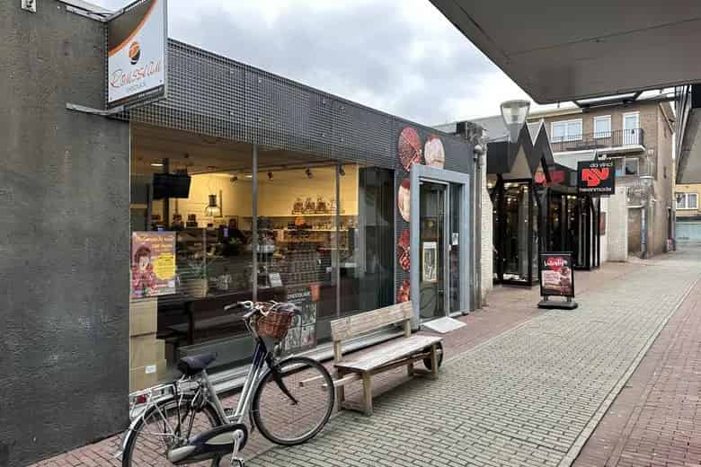 68 m2 Winkelruimte Geleen Centrum Te Koop Of Te Huur