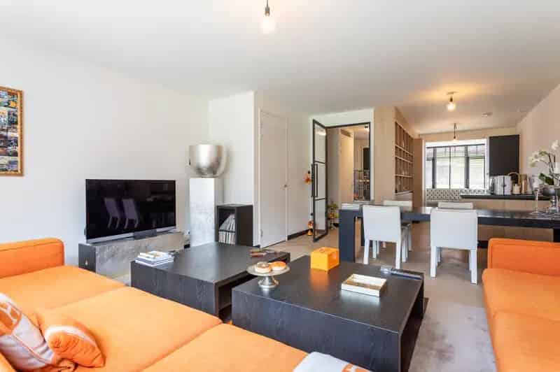 Huis te koop Vroondaal Den Haag 5 slaapkamers 2 badkamers 146m2