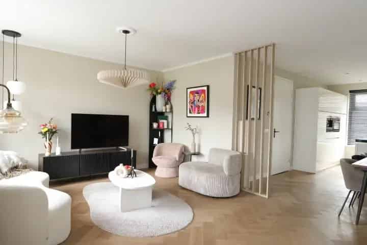 Luxe 5 Slaapkamer Huis te Koop in Wognum Nabij Hoorn