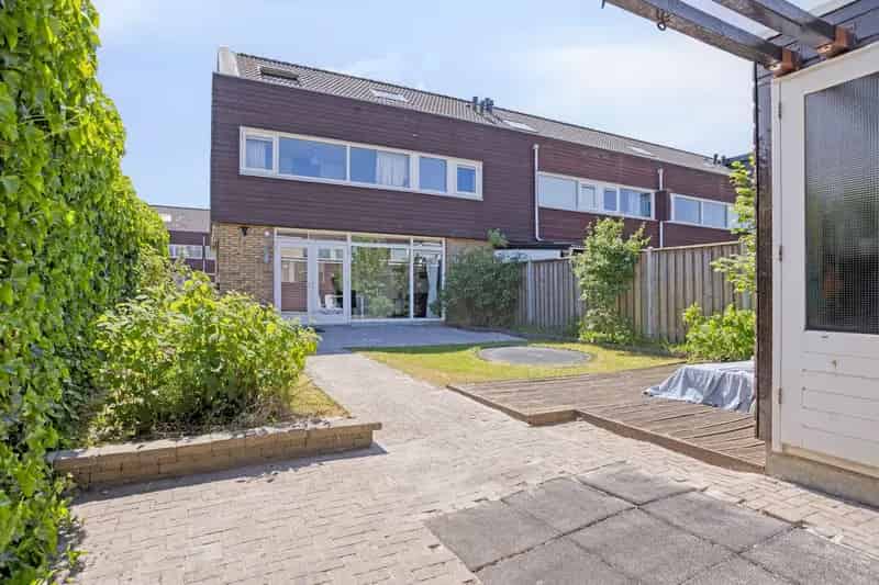 Ruime Hoekwoning 4 Slaapkamers Almere