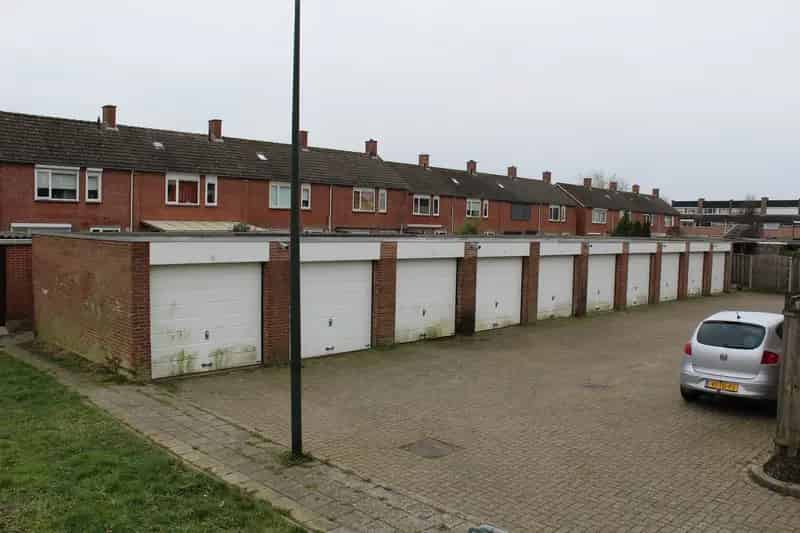 Garageboxen te Koop Sint-Maartensdijk