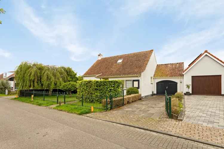 Woning te koop Burgh: 4 slaapkamers, tuin, garage