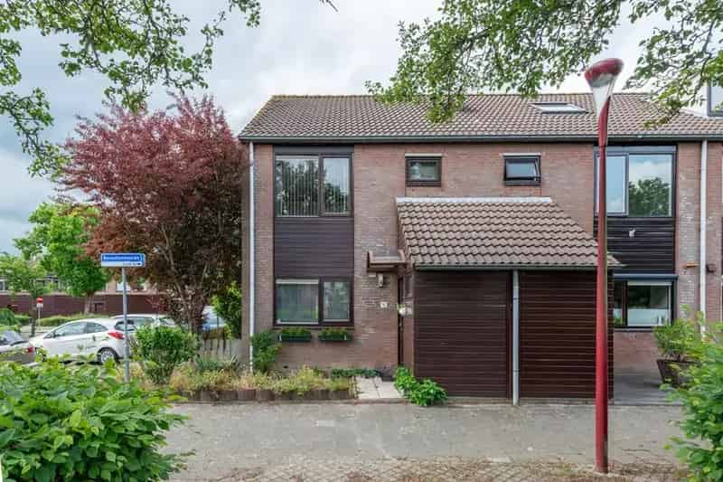 Hoekwoning Lekboulevard Vreeswijk 4 slaapkamers
