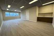 108m2 Bedrijfsruimte te Huur Almere - Moderne Unit
