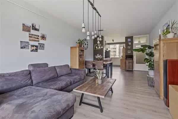 3-kamer appartement Overwhere: Licht, ruim en centraal
