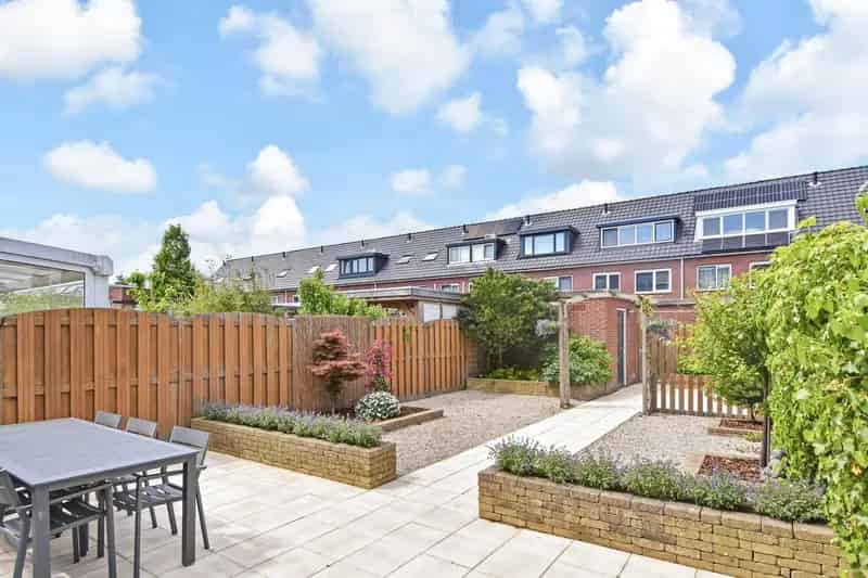 Huis te koop Zoetermeer 165m2 5 slaapkamers grote tuin energielabel A