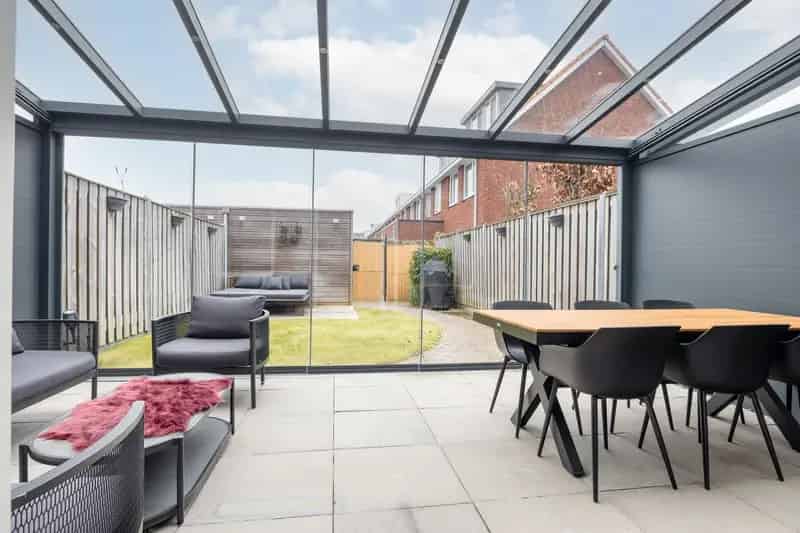 Huis te koop Breda Hendrik Berlagestraat: 3 slaapkamers, serre, parkeerplaats