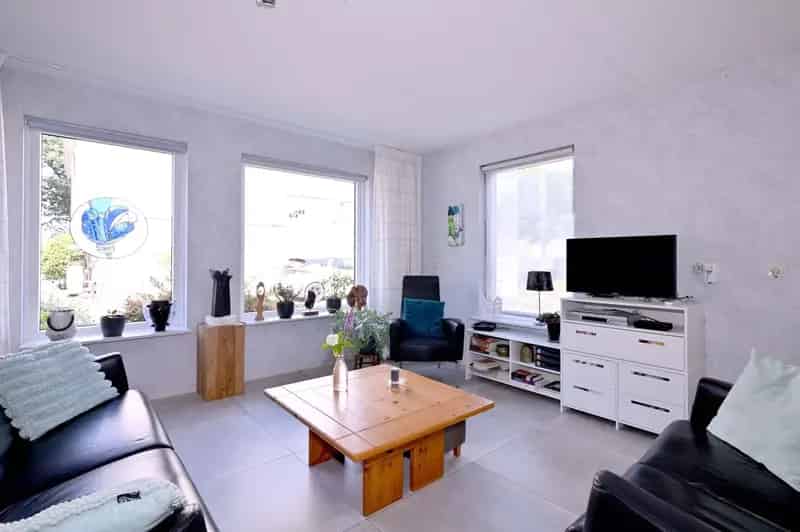 Huis te koop Deventer Esdoornlaan: 4 slaapkamers, moderne keuken, tuin op het zuiden
