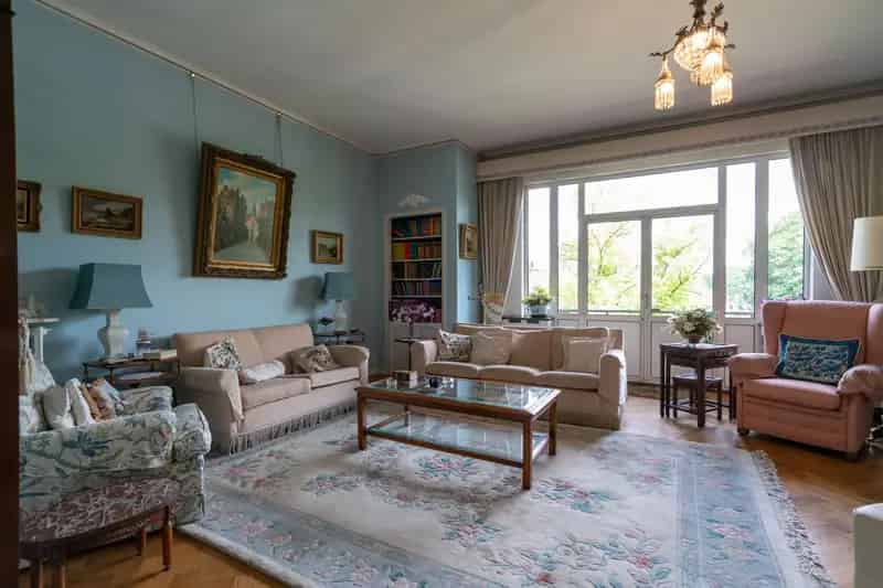 Rijksmonument Appartement Den Haag 326m2 8 Kamers Garage Berging