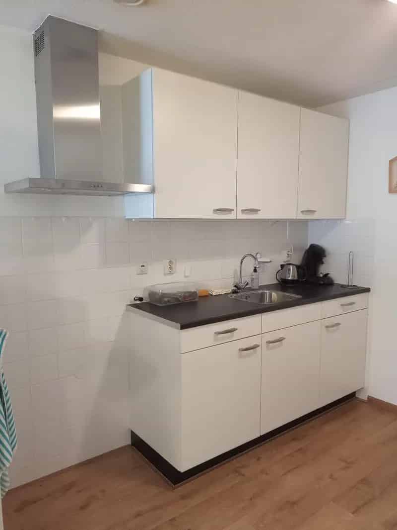 Woning Heidesteinlaan 25: Nabij Centrum en Bos