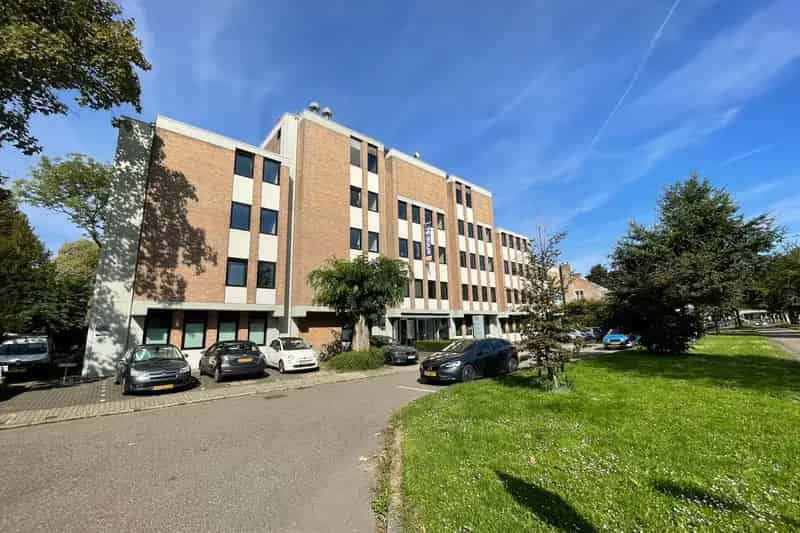 Kantoorruimte Maastricht Sint Pieterskade 2700m²