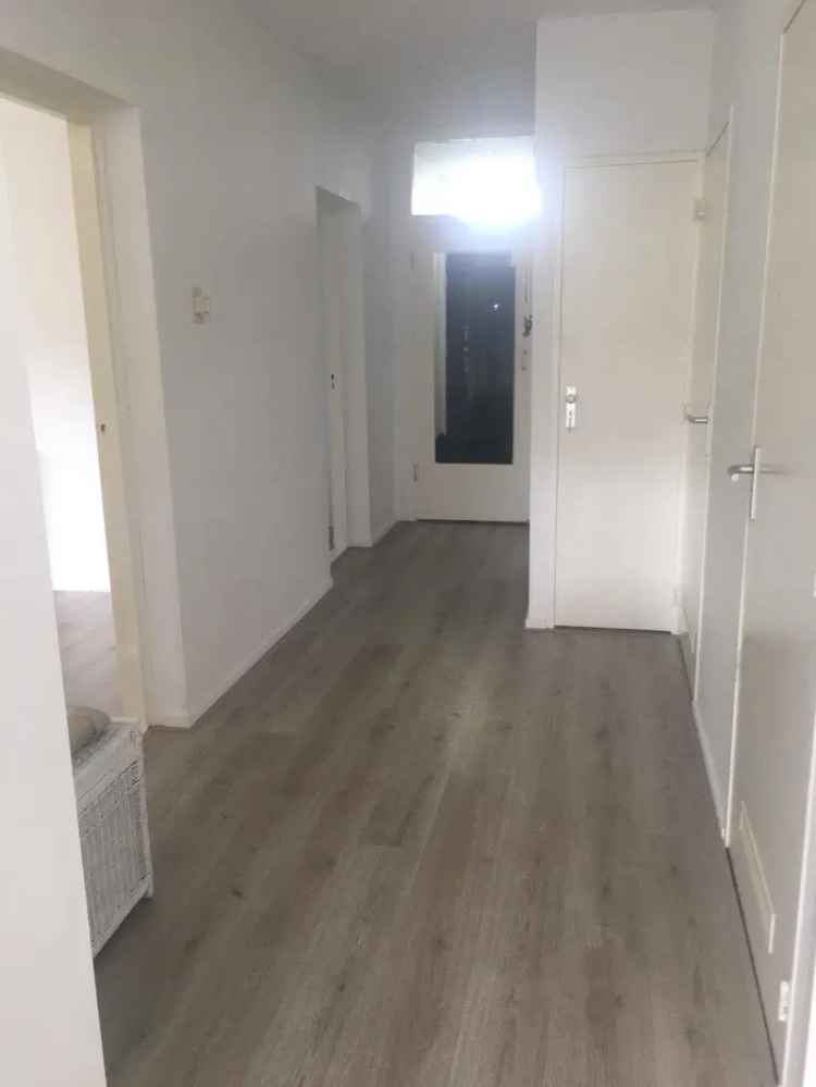 Appartement Te Huur in 80, Rozenstraat, Oosterhout, Noord-Brabant