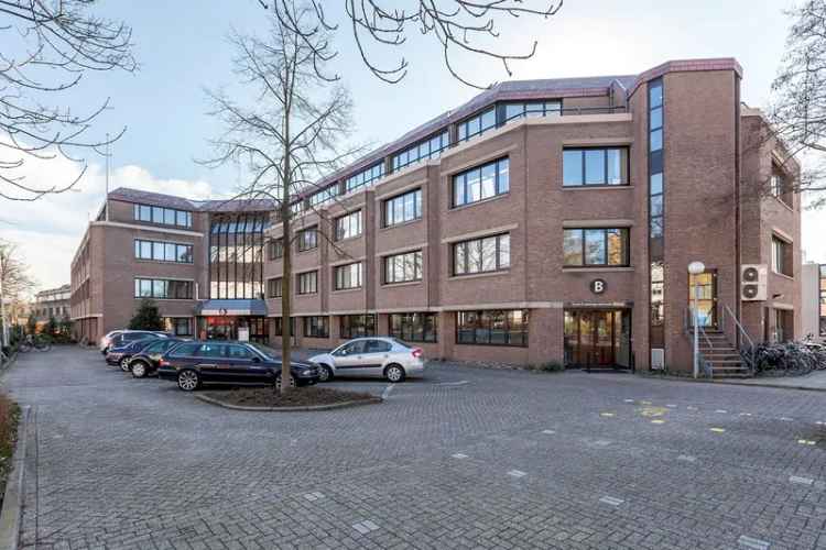 Kantoor Weesp | Zoek kantoren te huur: van Houten Industriepark 11 1381 MZ Weesp [funda in business]