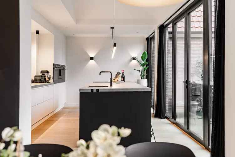 Luxe Gerenoveerde Villa Bloemendaal 5 slaapkamers 234m²