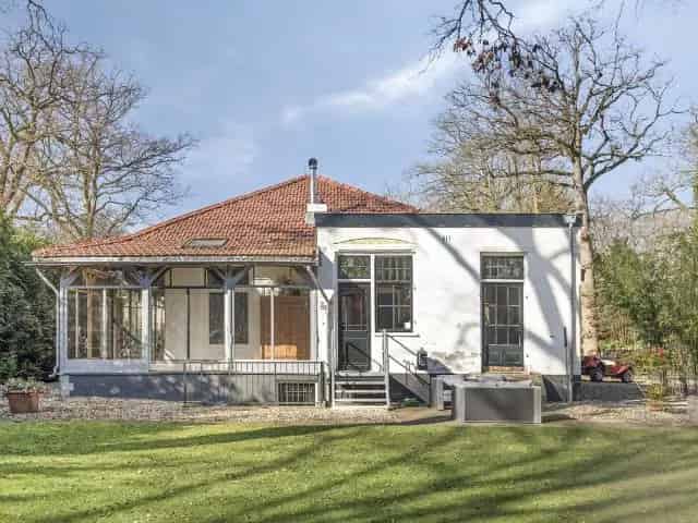 Vrijstaand huis Nimrodpark Hilversum 1578m2 uitbreidingsmogelijkheden