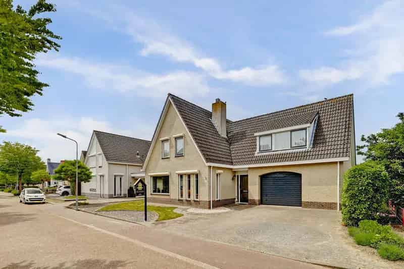 Royale Vrijstaande Woning 4 Slaapkamers Krabbendijke